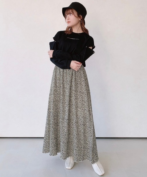 VANNIE U(ヴァニーユー)の「チラロゴロンT(Tシャツ/カットソー・レディース・ライトグリーン/ホワイト/ベージュ/ブラック・FREE)」の22枚目の写真