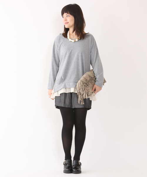 mystic（ミスティック）の「サイドZIP切替プルオーバー（ニット/セーター・レディース・ネイビー/ブラック/オフホワイト/グレー・ﾌﾘ-）」の14枚目の写真