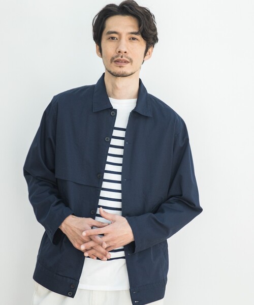 THE SHOP TK （ザ ショップ ティーケー ）の「◆【撥水】ショートトレンチブルゾン（ブルゾン・メンズ・ベージュ/ネイビー・02/03/04）」の2枚目の写真