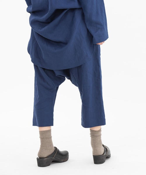 chanvre nop de nod(シャンブルノップドゥノッド)の「chanvre8分丈サルエルパンツ(その他パンツ・レディース・ブラック/ブルー/ダークブルー/キナリ・9)」の15枚目の写真