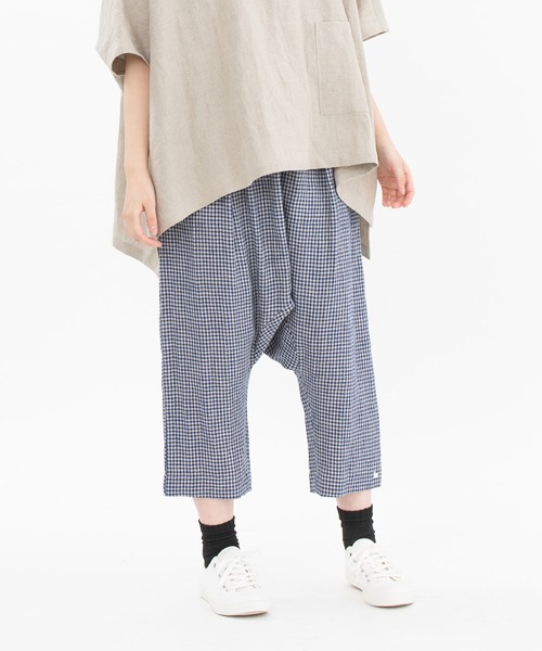 chanvre nop de nod(シャンブルノップドゥノッド)の「chanvre8分丈サルエルパンツ(その他パンツ・レディース・ブラック/ブルー/ダークブルー/キナリ・9)」の6枚目の写真