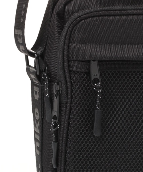 niko and...（ニコアンド）の「オリジナルメッシュスクエアミニショルダーバッグ（ショルダーバッグ・レディース・ブラック/その他1/ブラウン/その他2/キャメル/その他3/ダークグレー・0）」の16枚目の写真