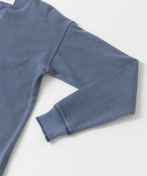 URBAN RESEARCH Sonny Label(アーバンリサーチサニーレーベル)の「ピグメントワッフルヘンリーロングスリーブTシャツ(Tシャツ/カットソー・メンズ・ネイビー/ベージュ/オフホワイト・MEDIUM/LARGE)」の5枚目の写真