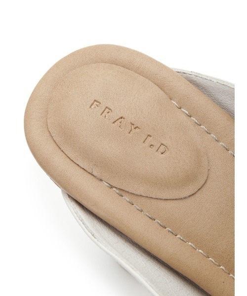 FRAY I.D（フレイアイディー）の「トングクリアサンダル（サンダル・レディース・ホワイト/ブラック・38/36/37）」の6枚目の写真