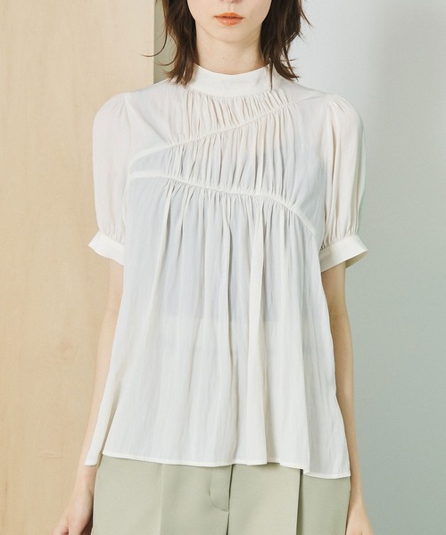 UNITED TOKYO（ユナイテッドトウキョウ）の「スラッシュシャーリングブラウス（シャツ/ブラウス・レディース・ブラック/ホワイト/ブルー・FREE）」の17枚目の写真