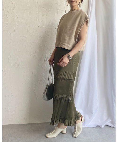 She's Closet(シーズクローゼット)の「マットサテンシャイニープリーツティアードスカート(スカート・レディース・ベージュ/カーキ/ブルー/スモークピンク・FREE)」の12枚目の写真