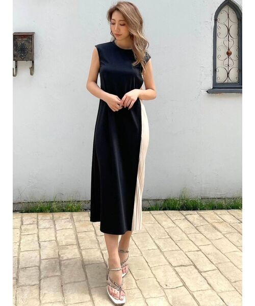 RESEXXY（リゼクシー）の「プリーツレイヤードワンピース（ワンピース・レディース・ブラック/ベージュ/オレンジ・FREE）」の18枚目の写真