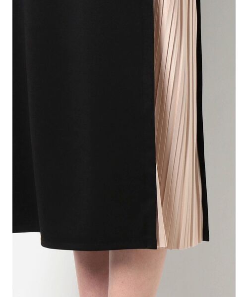 RESEXXY（リゼクシー）の「プリーツレイヤードワンピース（ワンピース・レディース・ブラック/ベージュ/オレンジ・FREE）」の17枚目の写真