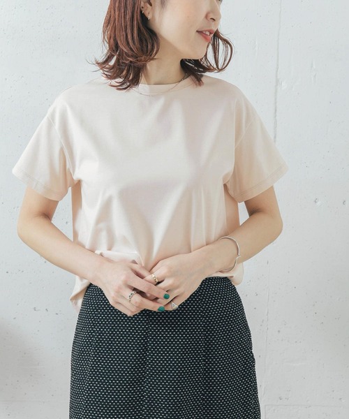 URBAN RESEARCH ROSSO（アーバンリサーチロッソ）の「【一部WEB限定カラー】ウルティマコットンTシャツ（Tシャツ/カットソー・レディース・ネイビー/オフホワイト/モカ/ライトベージュ・FREE）」の13枚目の写真