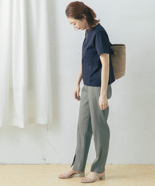 URBAN RESEARCH ROSSO（アーバンリサーチロッソ）の「【一部WEB限定カラー】ウルティマコットンTシャツ（Tシャツ/カットソー・レディース・ネイビー/オフホワイト/モカ/ライトベージュ・FREE）」の21枚目の写真