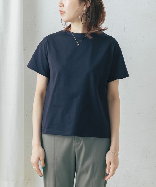 URBAN RESEARCH ROSSO（アーバンリサーチロッソ）の「【一部WEB限定カラー】ウルティマコットンTシャツ（Tシャツ/カットソー・レディース・ネイビー/オフホワイト/モカ/ライトベージュ・FREE）」の22枚目の写真