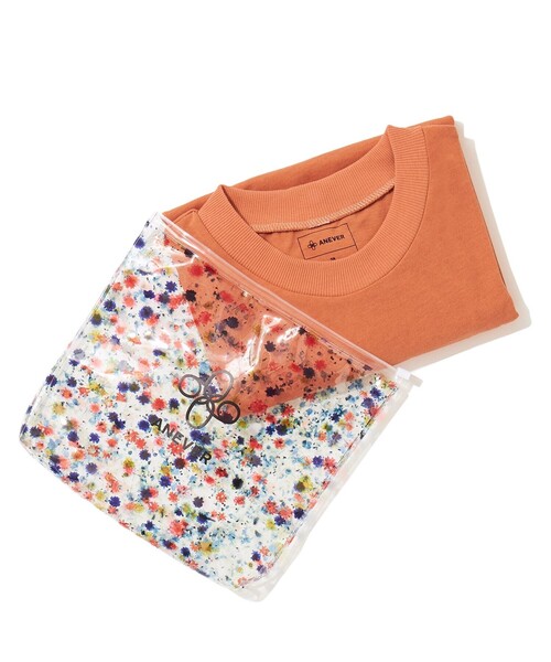 ANEVER(アンエバー)の「【SEDUM】洗える Tシャツ IN フラワーポーチ(Tシャツ/カットソー・レディース・ホワイト系/グリーン系/ブルー系/パープル系/オレンジ系・38/36)」の5枚目の写真