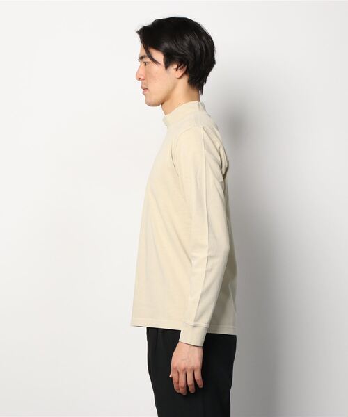 Reebok(リーボック)の「クラシックス ナチュラルダイ ロングスリーブシャツ / Classics Natural Dye Long Sleeve Shirt(Tシャツ/カットソー・メンズ・ベージュ・SMALL/X-SMALL/XXX-LARGE/LARGE/MEDIUM/X-LARGE/XX-LARGE)」の2枚目の写真