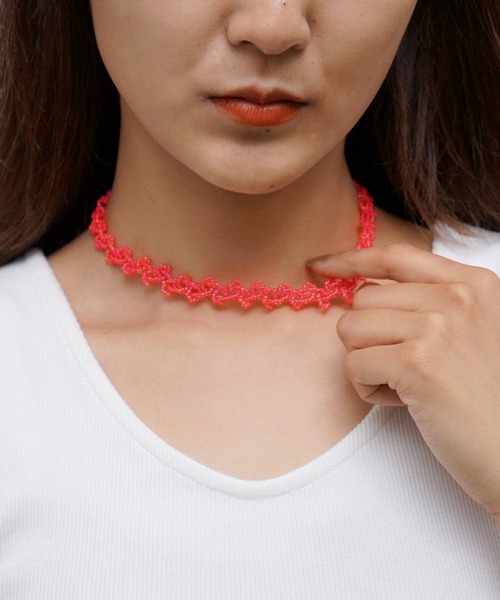 X-girl（エックスガール）の「BEADED CHOKER（チョーカー・レディース・ブラウン/ピンク/ライトパープル・ONE SIZE）」の19枚目の写真