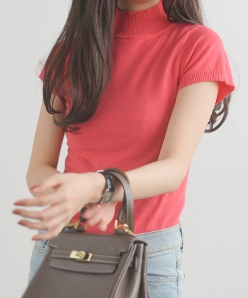 Futier land(フューティアランド)の「マシュマロタッチサマーニットトップス(Tシャツ/カットソー・レディース・ホワイト/ブラック/パープル/グリーン系その他/サーモンピンク/ピンク系その他/ライトブルー/グレイッシュベージュ/モカ/グリーン/ワインレッド/オリーブ・SMALL/MEDIUM/LARGE/X-LARGE)」の10枚目の写真