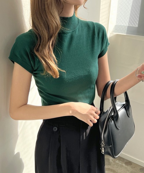 Futier land(フューティアランド)の「マシュマロタッチサマーニットトップス(Tシャツ/カットソー・レディース・ホワイト/ブラック/パープル/グリーン系その他/サーモンピンク/ピンク系その他/ライトブルー/グレイッシュベージュ/モカ/グリーン/ワインレッド/オリーブ・SMALL/MEDIUM/LARGE/X-LARGE)」の7枚目の写真