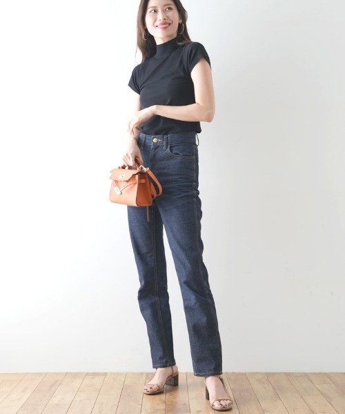 Futier land(フューティアランド)の「マシュマロタッチサマーニットトップス(Tシャツ/カットソー・レディース・ホワイト/ブラック/パープル/グリーン系その他/サーモンピンク/ピンク系その他/ライトブルー/グレイッシュベージュ/モカ/グリーン/ワインレッド/オリーブ・SMALL/MEDIUM/LARGE/X-LARGE)」の14枚目の写真