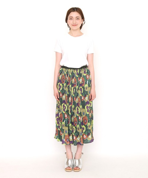 Design Tshirts Store graniph（デザイン　ティーシャツ　ストア　グラニフ）の「ブルーミングパンジー｜ソフトプリーツスカート（スカート・レディース・グリーン・FREE）」の5枚目の写真