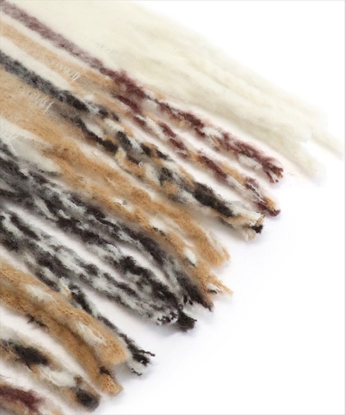 DONOBAN（ドノバン）の「チェックボリュームマフラー（ストール/ショール・レディース・ブラック/ブラウン/レッド/ピンク/イエロー・F）」の18枚目の写真