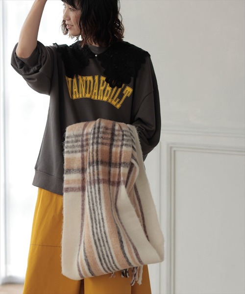 DONOBAN（ドノバン）の「チェックボリュームマフラー（ストール/ショール・レディース・ブラック/ブラウン/レッド/ピンク/イエロー・F）」の15枚目の写真