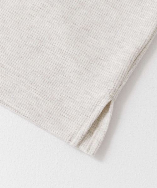 URBAN RESEARCH（アーバンリサーチ）の「度詰めワッフルクルーネック（Tシャツ/カットソー・メンズ・ホワイト/グレー/オートミール・SMALL/MEDIUM/LARGE）」の9枚目の写真