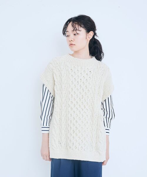 NIMES（ニーム）の「サイドスリットボーダープルオーバー（Tシャツ/カットソー・レディース・ホワイト/ブラック/ネイビー/ブルー・F）」の13枚目の写真