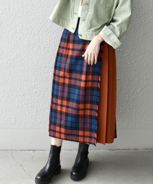 O'NEIL OF DUBLIN オレンジ チェック スカート O'NEIL of DUBLIN（オニールオブダブリン）の「□□別注【O'NEIL