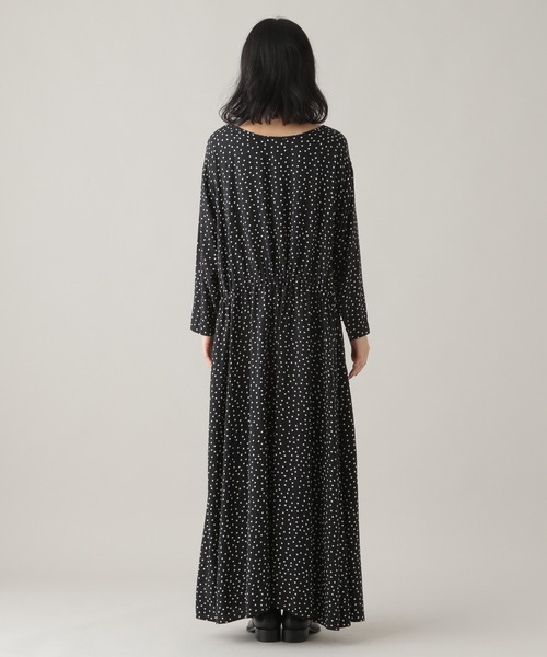 studio CLIP(スタディオクリップ)の「《Natural by studio CLIP》レーヨンドットドロストワンピース(ワンピース・レディース・ブラウン/ブラック・FREE)」の7枚目の写真