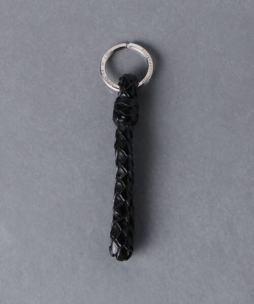 WHITE HOUSE COX（ホワイトハウスコックス）の「▲＜Whitehouse Cox（ホワイトハウスコックス）＞ P1280 メッシュ キーホルダー（キーホルダー・メンズ・ブラック/ダークグリーン/ダークブラウン/ベージュ/ネイビー・FREE）」の2枚目の写真