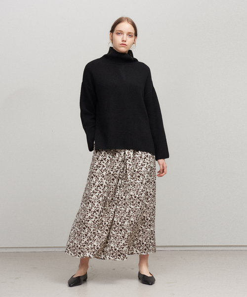 abahouse mavie（アバハウスマヴィ）の「プリントワイドタックパンツ（その他パンツ・レディース・カーキ/アイボリー・フリー）」の10枚目の写真