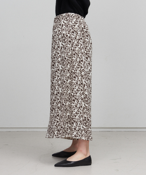 abahouse mavie（アバハウスマヴィ）の「プリントワイドタックパンツ（その他パンツ・レディース・カーキ/アイボリー・フリー）」の12枚目の写真