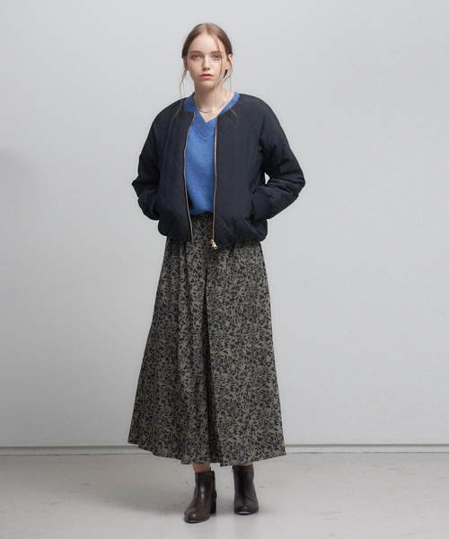 abahouse mavie（アバハウスマヴィ）の「プリントワイドタックパンツ（その他パンツ・レディース・カーキ/アイボリー・フリー）」の4枚目の写真