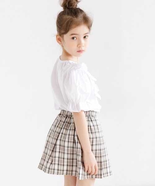 Bee des Bee（ビーデスビー）の「肩フリルトップス（シャツ/ブラウス・キッズ・ホワイト/ブラック/ブルー/ラベンダー・110cm/100cm/120cm/130cm/140cm/150cm）」の18枚目の写真