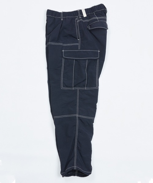 AlexanderLeeChang(アレキサンダーリーチャン)の「AlexanderLeeChang アレキサンダーリーチャン / NYLON CARGO PANTS ナイロンカーゴパンツ / AC042203(カーゴパンツ・メンズ・グレー/ブラック/スカイブルー・2/3)」の18枚目の写真