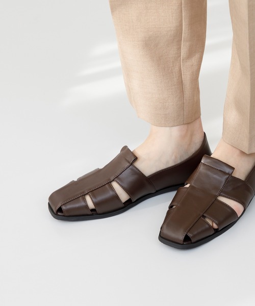 menue(メヌエ)の「グルカサンダル(サンダル・レディース・ブラック/ナチュラル/キャメル/イエロー/ダークブラウン/ベージュ・LL/S/M/L/3L/XS)」の3枚目の写真