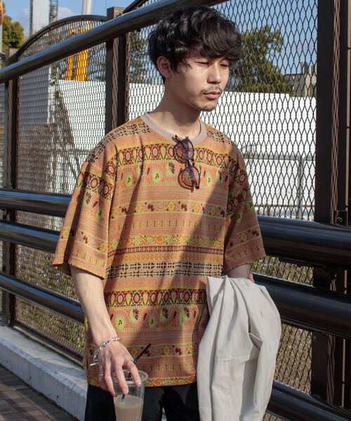 GLOSTER（グロスター）の「【GLOSTER/グロスター】ジオメトリック ニットライクTシャツ（Tシャツ/カットソー・メンズ・ブラック系その他/ベージュ系その他・MEDIUM/LARGE）」の7枚目の写真