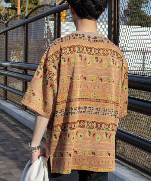 GLOSTER（グロスター）の「【GLOSTER/グロスター】ジオメトリック ニットライクTシャツ（Tシャツ/カットソー・メンズ・ブラック系その他/ベージュ系その他・MEDIUM/LARGE）」の11枚目の写真