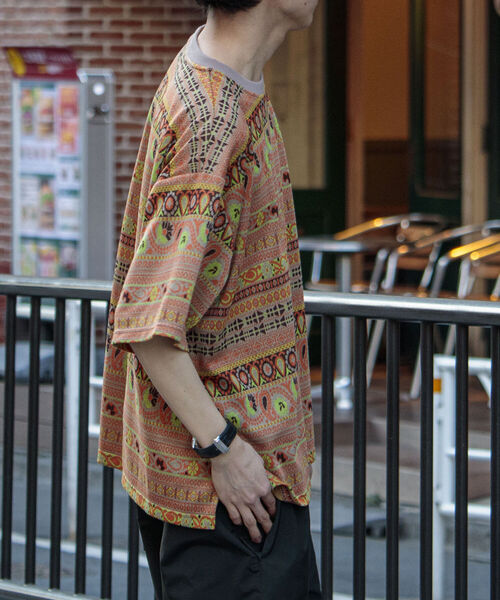 GLOSTER（グロスター）の「【GLOSTER/グロスター】ジオメトリック ニットライクTシャツ（Tシャツ/カットソー・メンズ・ブラック系その他/ベージュ系その他・MEDIUM/LARGE）」の8枚目の写真