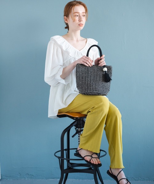 Crisp（クリスプ）の「フリルカラードビーチュニック（チュニック・レディース・ホワイト/ブラック・FREE）」の12枚目の写真