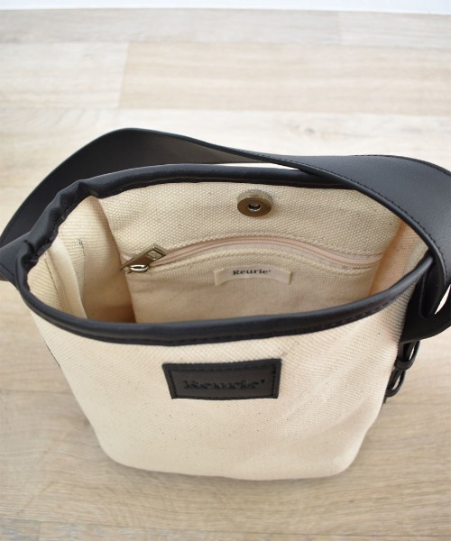 Reurie'（レウリィ）の「キャンバスバケットバッグ（ハンドバッグ・レディース・ブラック/ブラウン・FREE）」の14枚目の写真