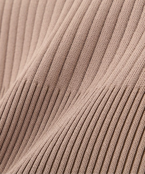 FREE'S MART（フリーズマート）の「◆2Wayオフショルフリルリブ半袖ショート丈ニット（ニット/セーター・レディース・ホワイト/ブラック/ベージュ/グリーン・FREE）」の7枚目の写真