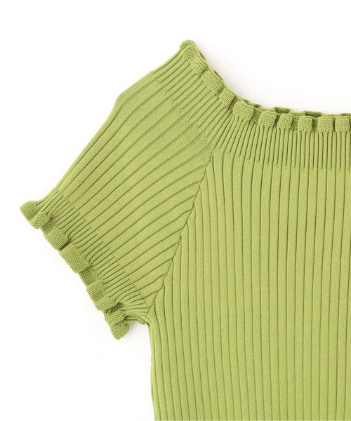 FREE'S MART（フリーズマート）の「◆2Wayオフショルフリルリブ半袖ショート丈ニット（ニット/セーター・レディース・ホワイト/ブラック/ベージュ/グリーン・FREE）」の8枚目の写真