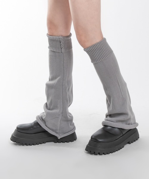 FOLLOWIN(フォロウィン)の「ブーツカットニットレッグウォーマー(レッグウォーマー・レディース・グレー/ブラック/ベージュ/アイボリー・ONE SIZE)」の15枚目の写真
