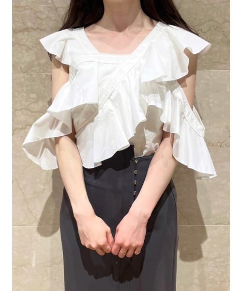 SNIDEL(スナイデル)の「Sustainableアシメフリルブラウス(シャツ/ブラウス・レディース・ホワイト/ストライプ/サーモンピンク・FREE)」の21枚目の写真