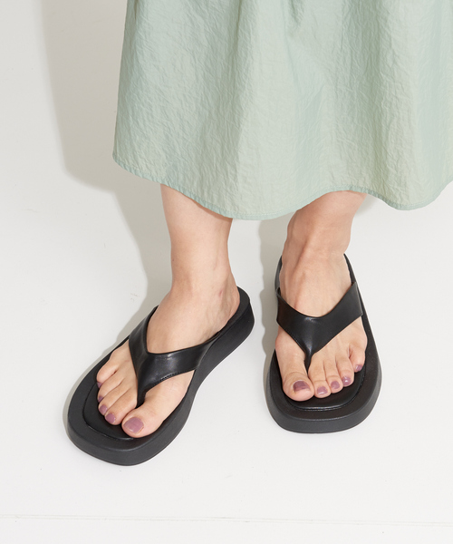 NOMINE（ノミネ）の「ボリュームソールサンダル（サンダル・レディース・ブラック/ホワイト・S/M/L）」の16枚目の写真