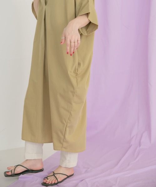 ITEMS URBANRESEARCH（アイテムズ アーバンリサーチ）の「ドルマンシャツワンピース（シャツワンピース・レディース・オフホワイト/カーキ/マスタード・FREE）」の4枚目の写真