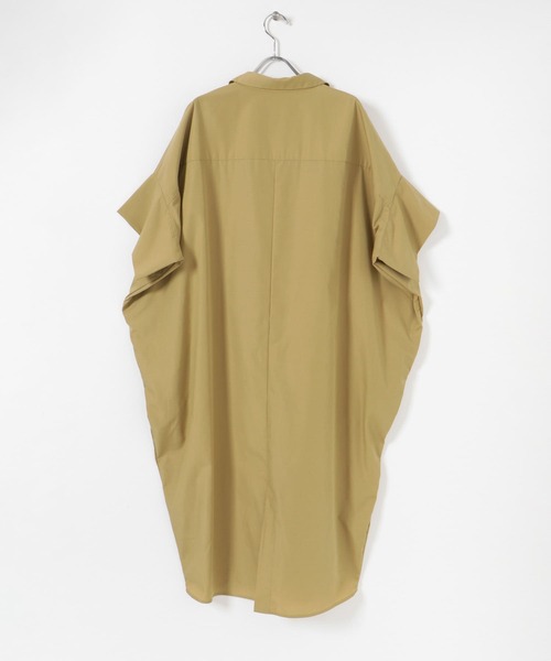 ITEMS URBANRESEARCH（アイテムズ アーバンリサーチ）の「ドルマンシャツワンピース（シャツワンピース・レディース・オフホワイト/カーキ/マスタード・FREE）」の8枚目の写真