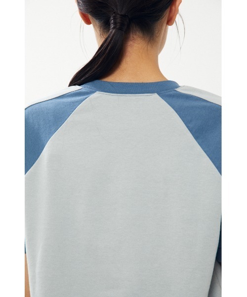 BLACK BY MOUSSY(ブラックバイマウジー)の「line t-shirt(ラインTシャツ)(Tシャツ/カットソー・レディース・ベージュ/ブルー・FREE)」の21枚目の写真