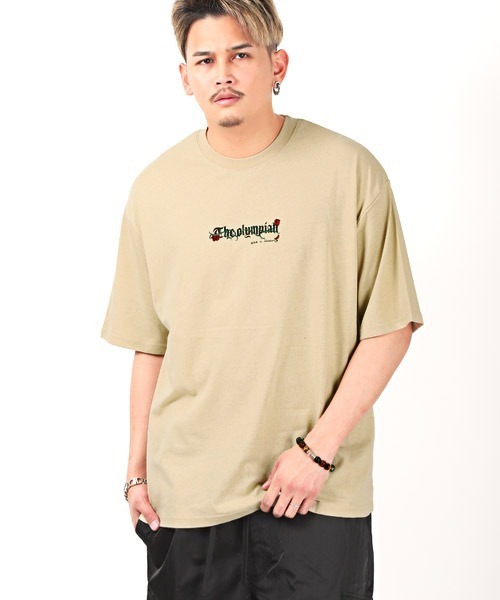 LUXSTYLE（ラグスタイル）の「バラ刺繍バックプリントTシャツ（Tシャツ/カットソー・メンズ・ホワイト/ブラック/ベージュ・M/L）」の3枚目の写真