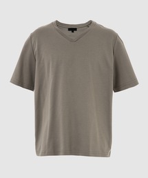Omar Afridi（オマールアフリディ）の「PACK V-NECK T-SHIRT（T
